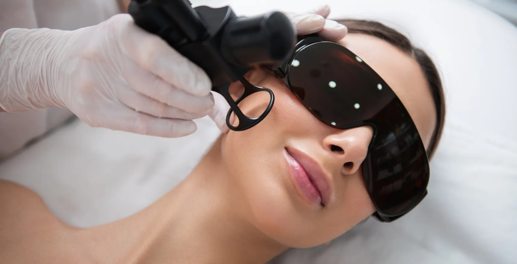 Lifting facial con láser: el tratamiento que está revolucionando el rejuvenecimiento sin cirugía